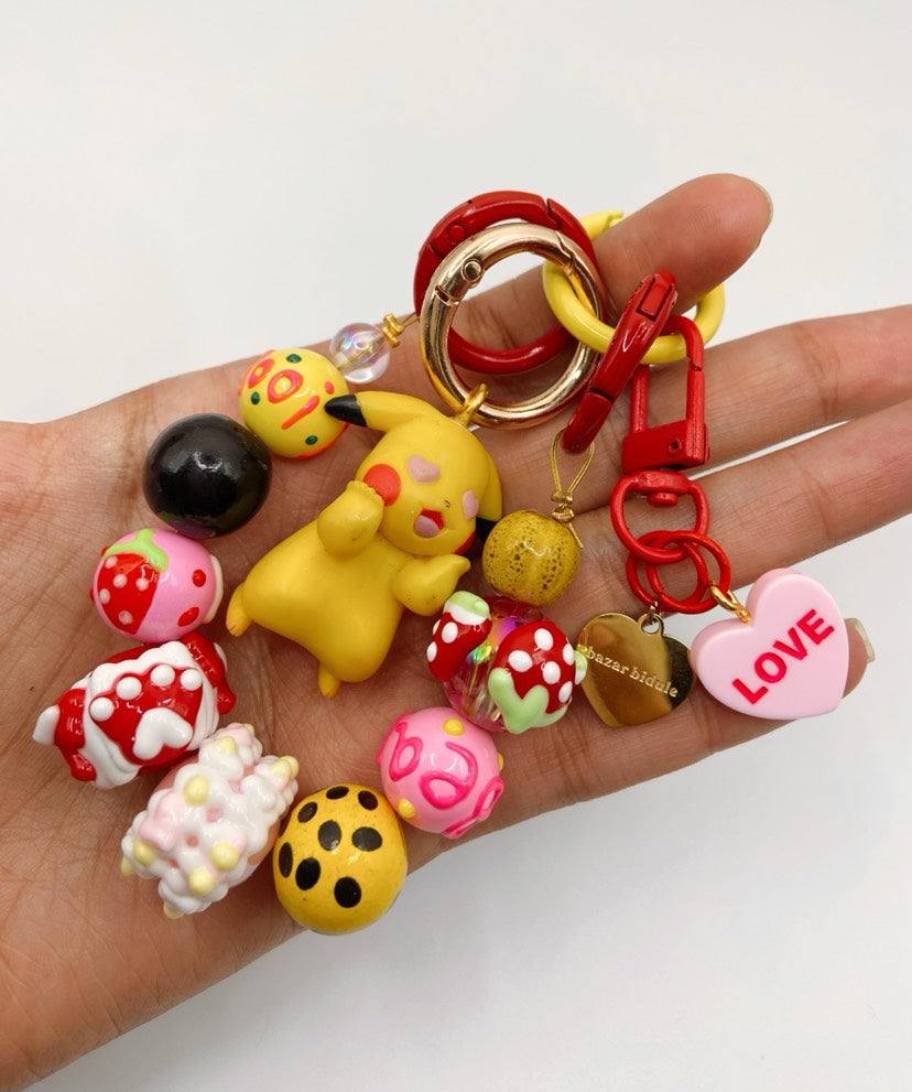 Bijou de sac PIKACHU LOVER bazar bidule