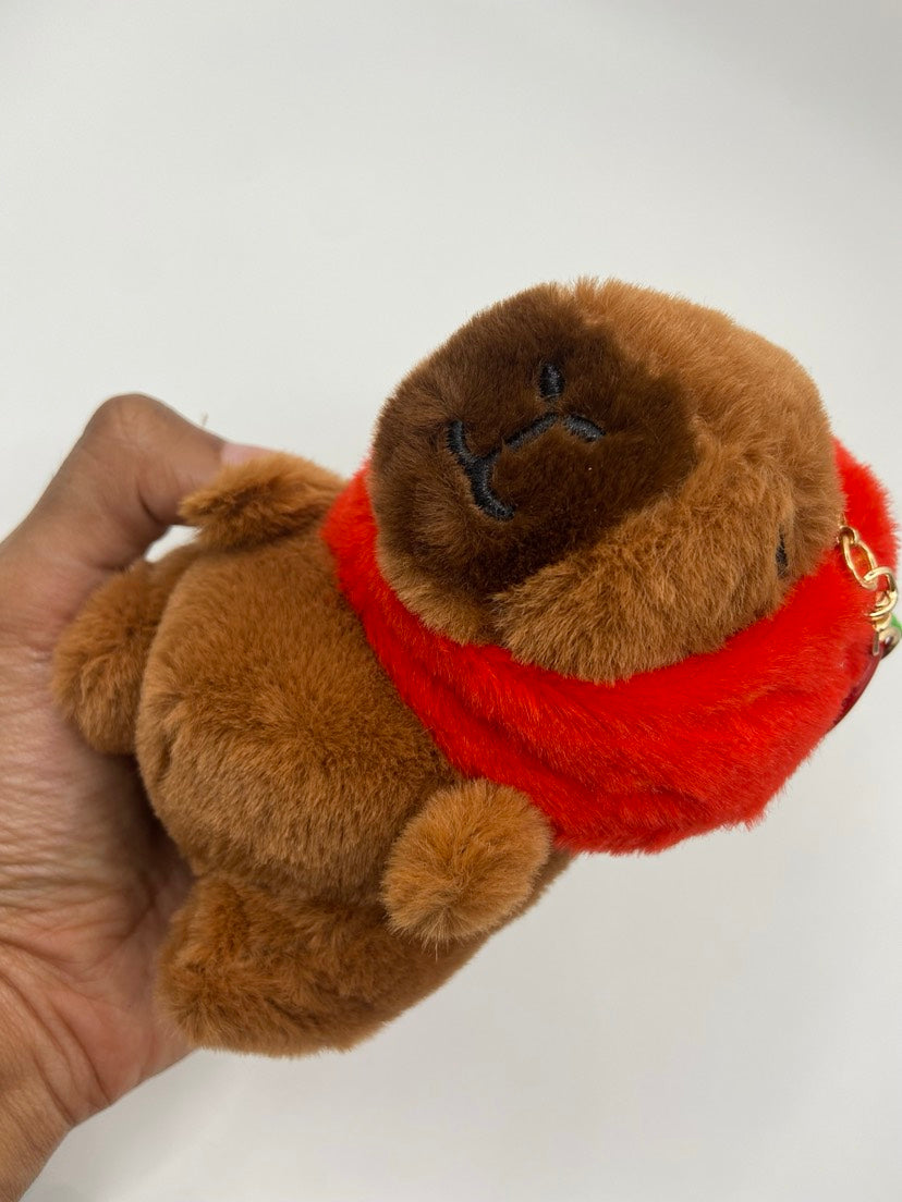 Fluffy CAPYFRAISE bazar bidule